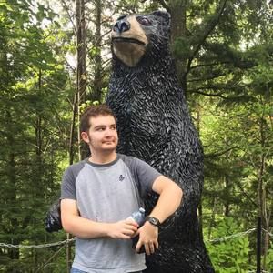 Meet your Posher, Clayton